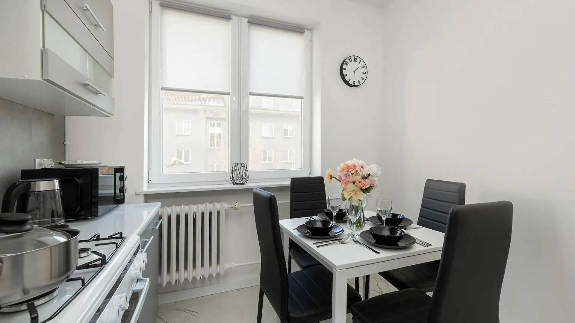 Apartment Raclawicka Modern Studio For 4 Guests Gdansk By Noclegi Renters Poland