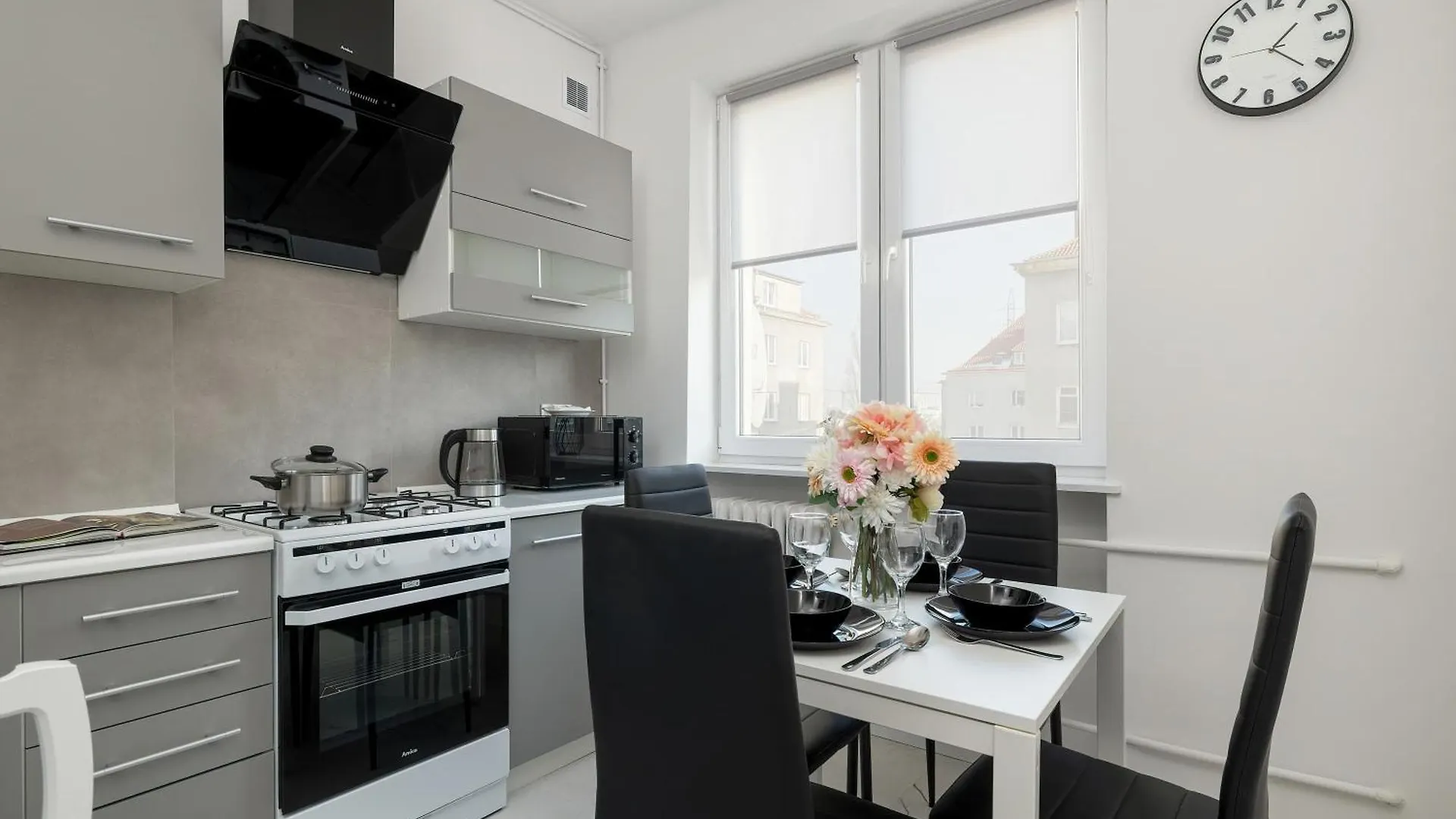 Raclawicka Modern Studio For 4 Guests Gdansk By Noclegi Renters Apartment
